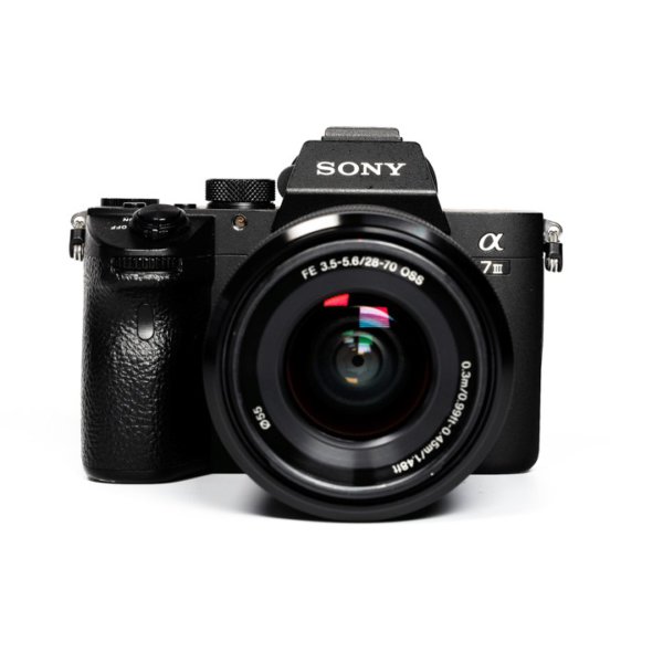 α7 III ILCE-7M3K ズームレンズキット
