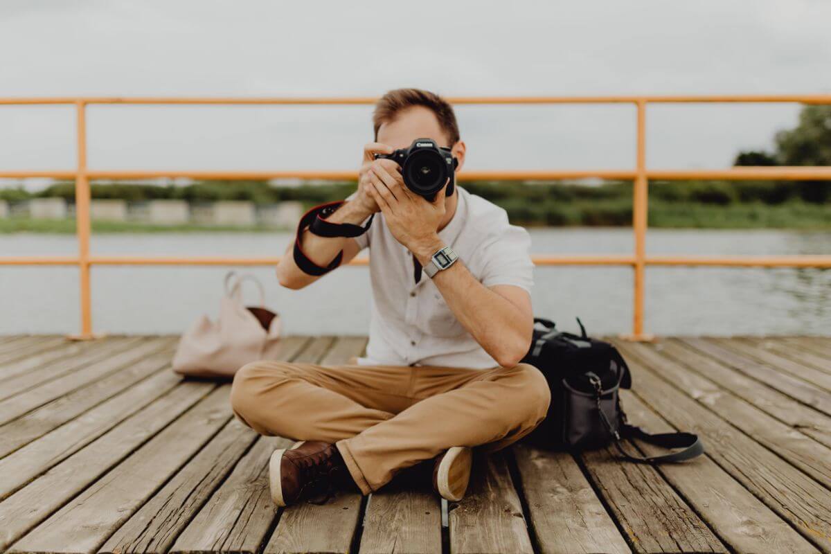 写真を撮る人
