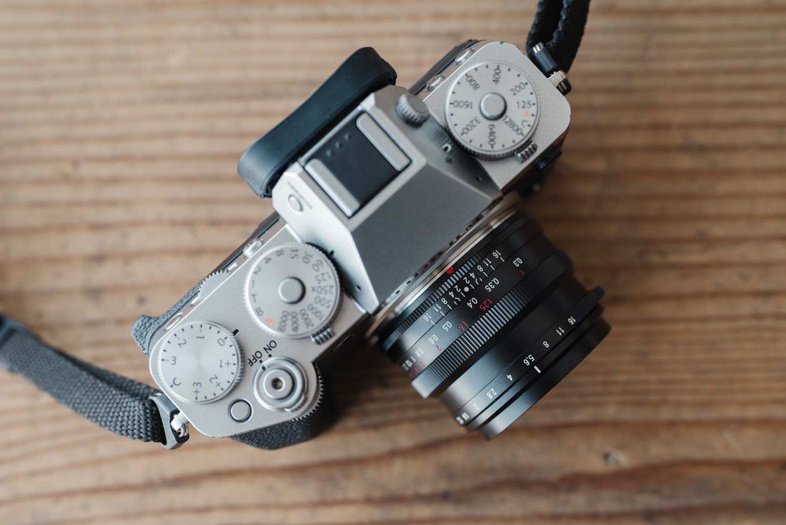 COSINAフォクトレンダー NOKTON 35mm F1.2 X-mount で表現する