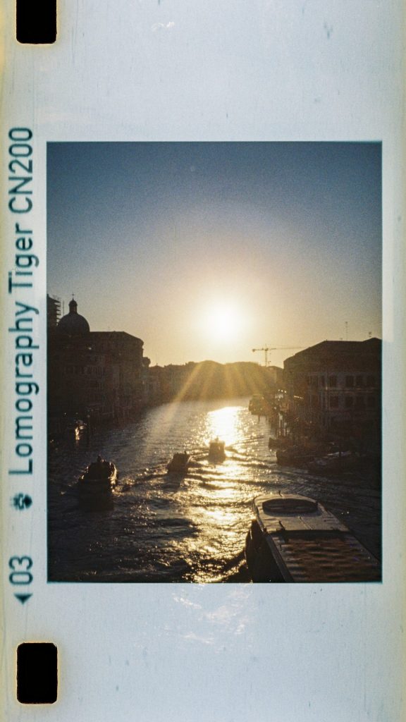 Lomographyから面白いフィルムカメラがでた！「Lomomatic 110」レビュー【PR】