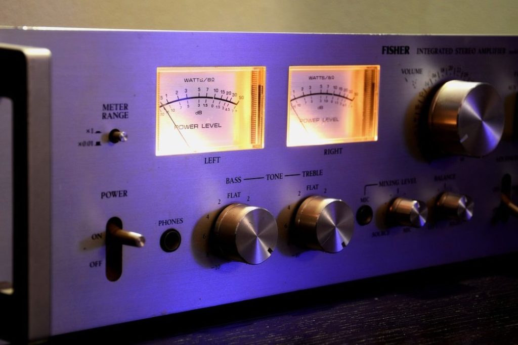 amplifier-pioneer