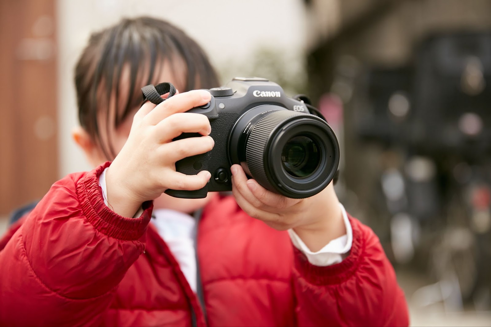 SIGMA 30mm F1.4 DC DN Contemporary（キヤノンRFマウント）レビュー