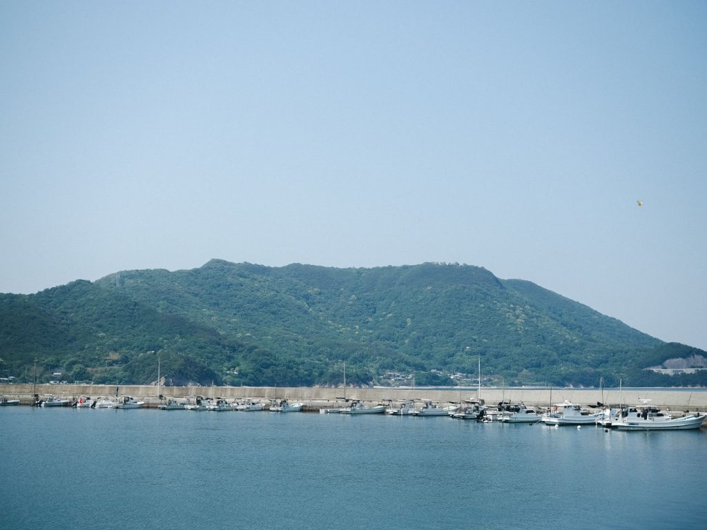 香川県・さぬき市 津田を撮る理由。OM SYSTEM OM-3と歩いた、“写真に残したくなる町”