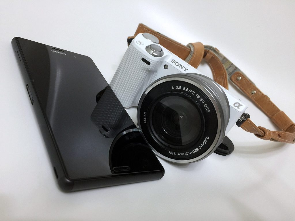 スマホとカメラ、何が違う?写真のクオリティを分けるポイント